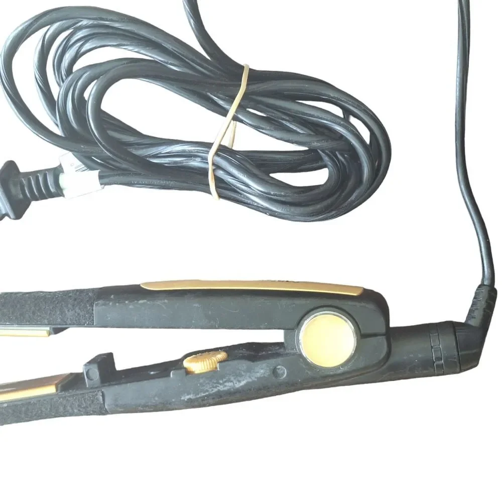Jilbere De Paris Flat Iron Hair Straightener 1